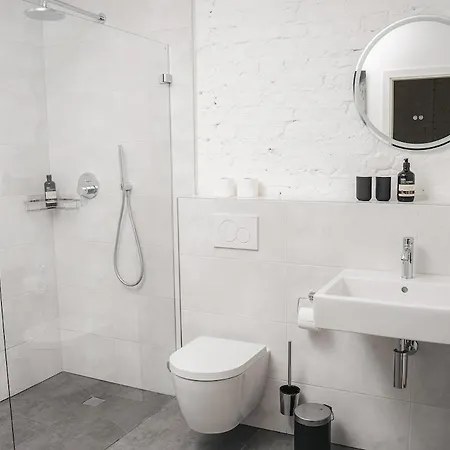 3 Schlafzimmer & 3 Baeder I Loft Suedstadt Lägenhet Köln