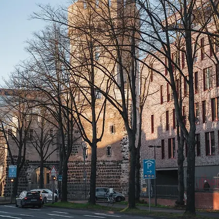 3 Schlafzimmer & 3 Baeder I Loft Suedstadt Lägenhet