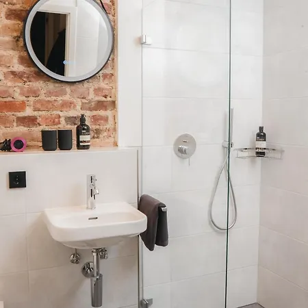 Lägenhet 3 Schlafzimmer & 3 Baeder I Loft Suedstadt Köln