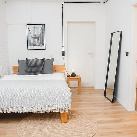 3 Schlafzimmer & 3 Baeder I Loft Suedstadt Apartman